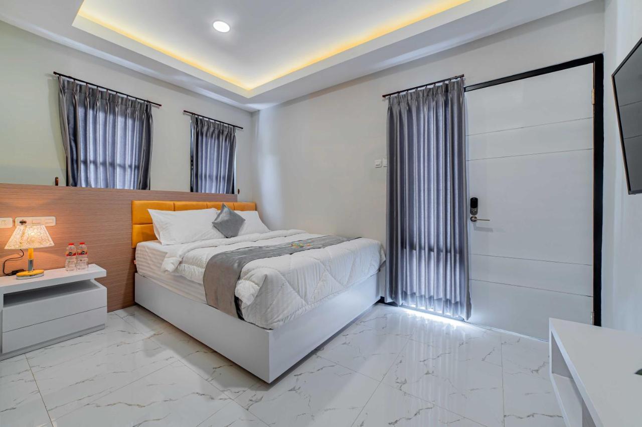 Tree Homestay Mitra Reddoorz Kasri Dış mekan fotoğraf