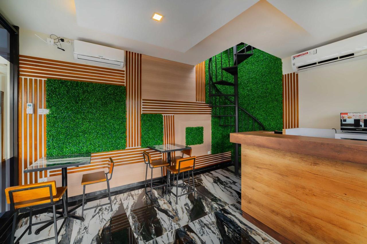 Tree Homestay Mitra Reddoorz Kasri Dış mekan fotoğraf